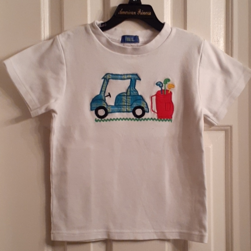 White short sleeve shirt